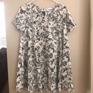 Lush short sleeve swing dress